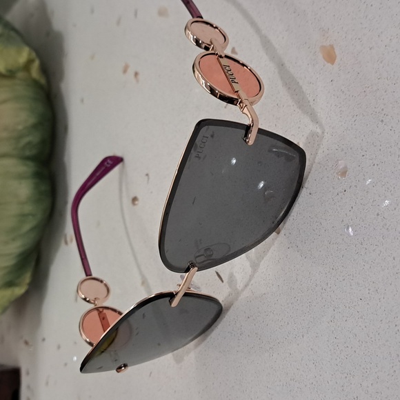 Emilio Pucci Accessories - NWT Emilio Pucci Sunglasses